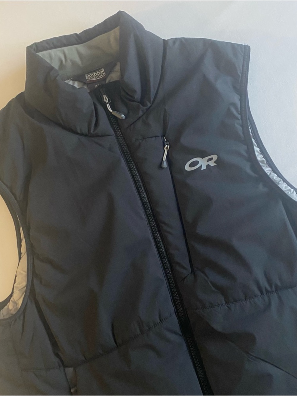 Outdoor Research Refuge Vest Men M Insulated Quilted Outdoor Hiking Full Zip